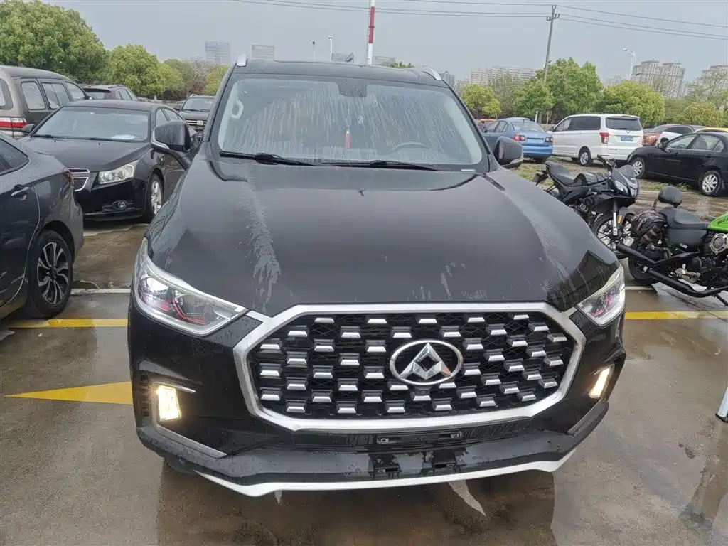 SAIC Maxus D90 2017 2.0T Automatic 4WD Sirius фото 3