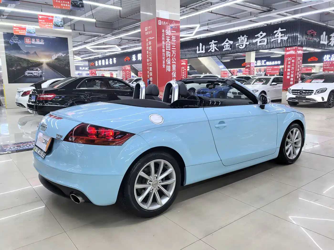 Audi TT 2011 TT Roadster 2.0TFSI фото 9