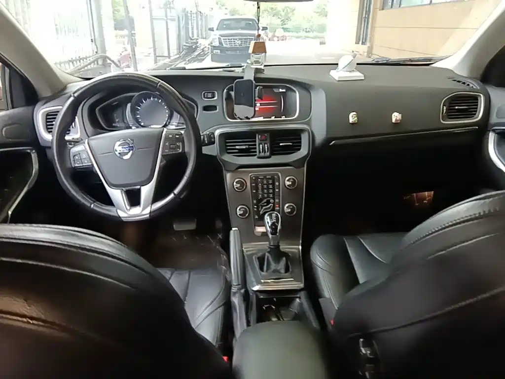 Volvo V40 2016 2016 T3 Comfort Edition