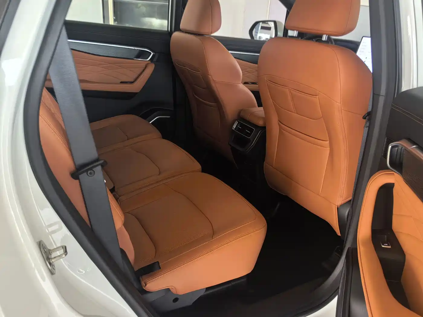 Geely Haoyue L 2024 2024 Model 2.0T DCT Luxury