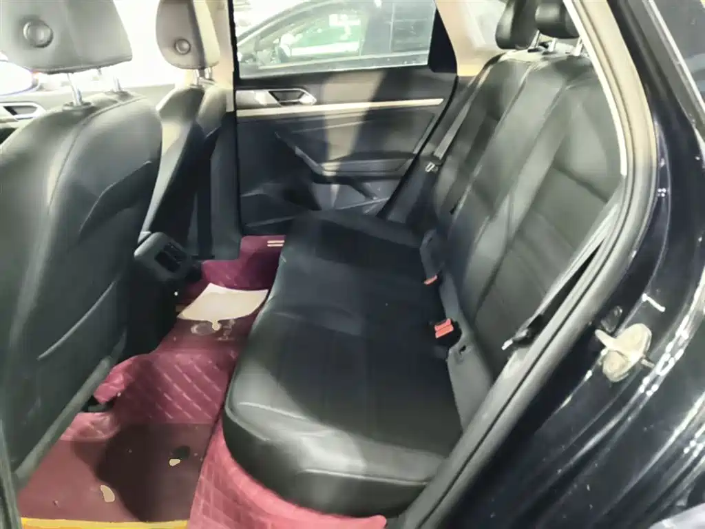 Volkswagen Lavida 2019 1.5L Automatic Comfort Edition China VI фото 17