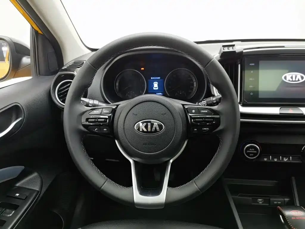 Photo 11 - Kia KX1