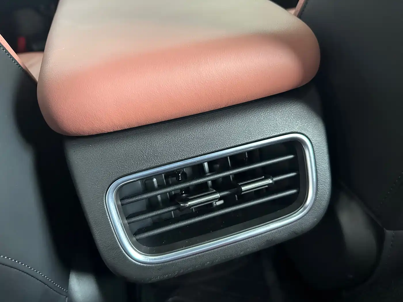 Geely Galaxy Galaxy L6 2026 2025 EM-i 140km Explorer+ Edition