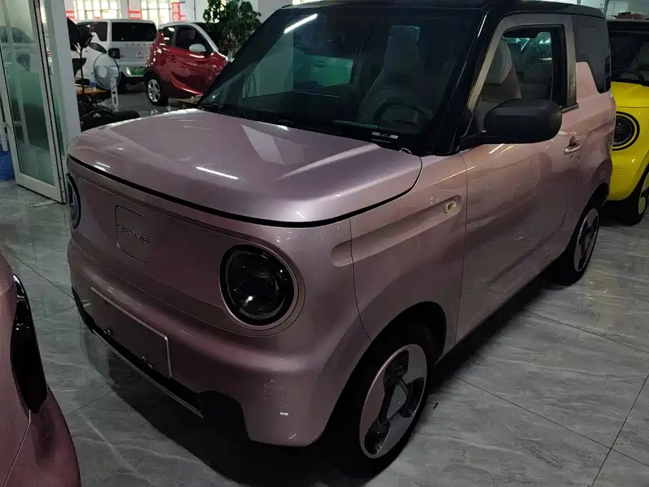 Geely Galaxy Panda 2023 Panda Mini 200km Lucky Duck Limited Edition