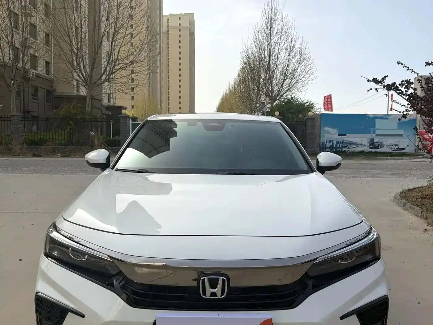 Фото 2 - Honda Civic