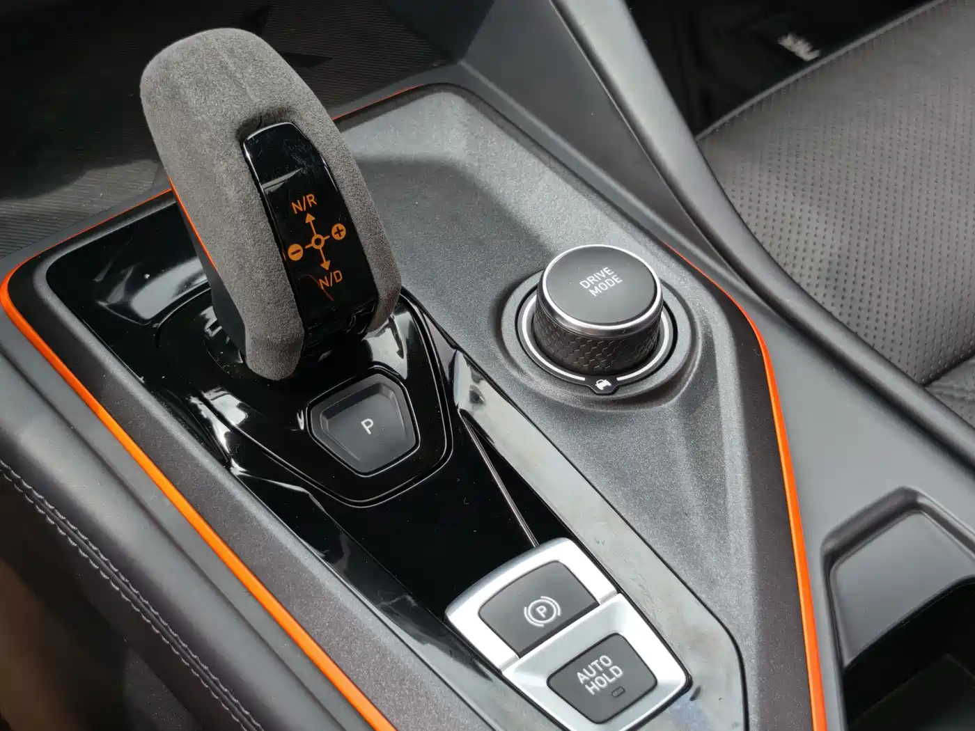  Lynk & Co Lynk & Co 02 Hatchback 2021 2.0TD Halo Driving Control Package Edition 23