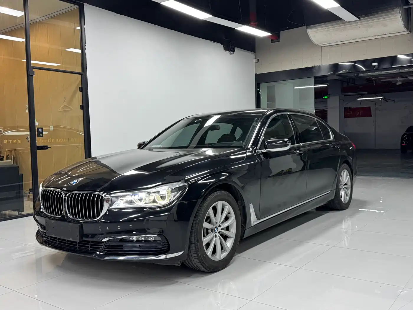 BMW 7 Series 2016 730Li Luxury