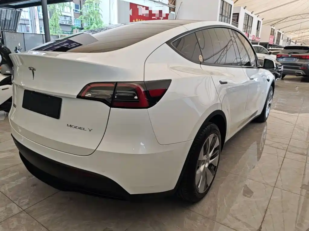 Фото 7 - Tesla Model Y