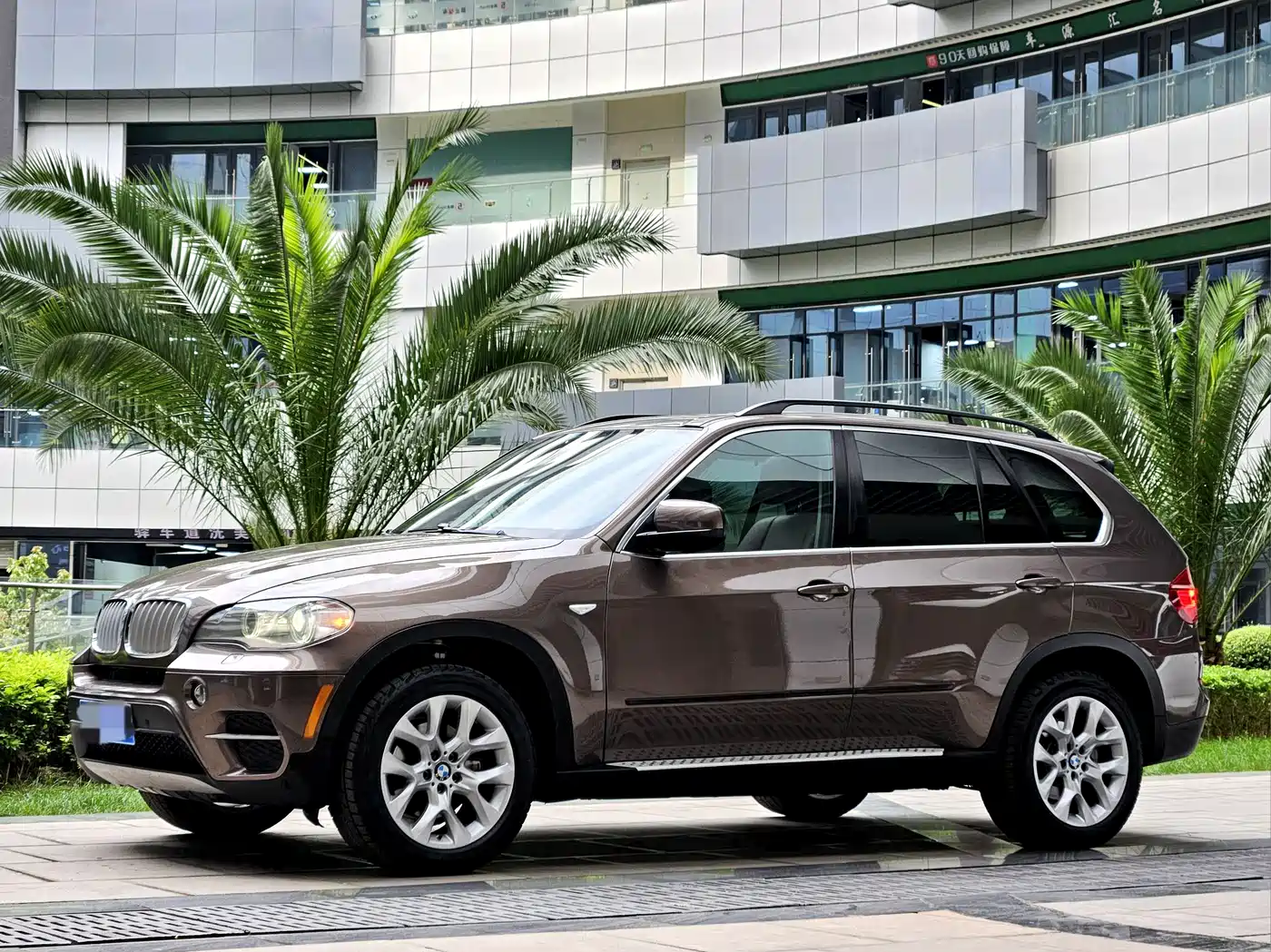 BMW X5 (Import)