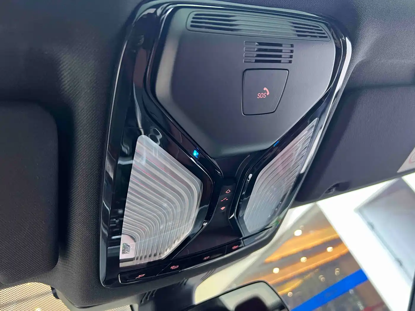 BMW 5 Series New Energy 2022 Facelift 535Le M Sport Package фото 18