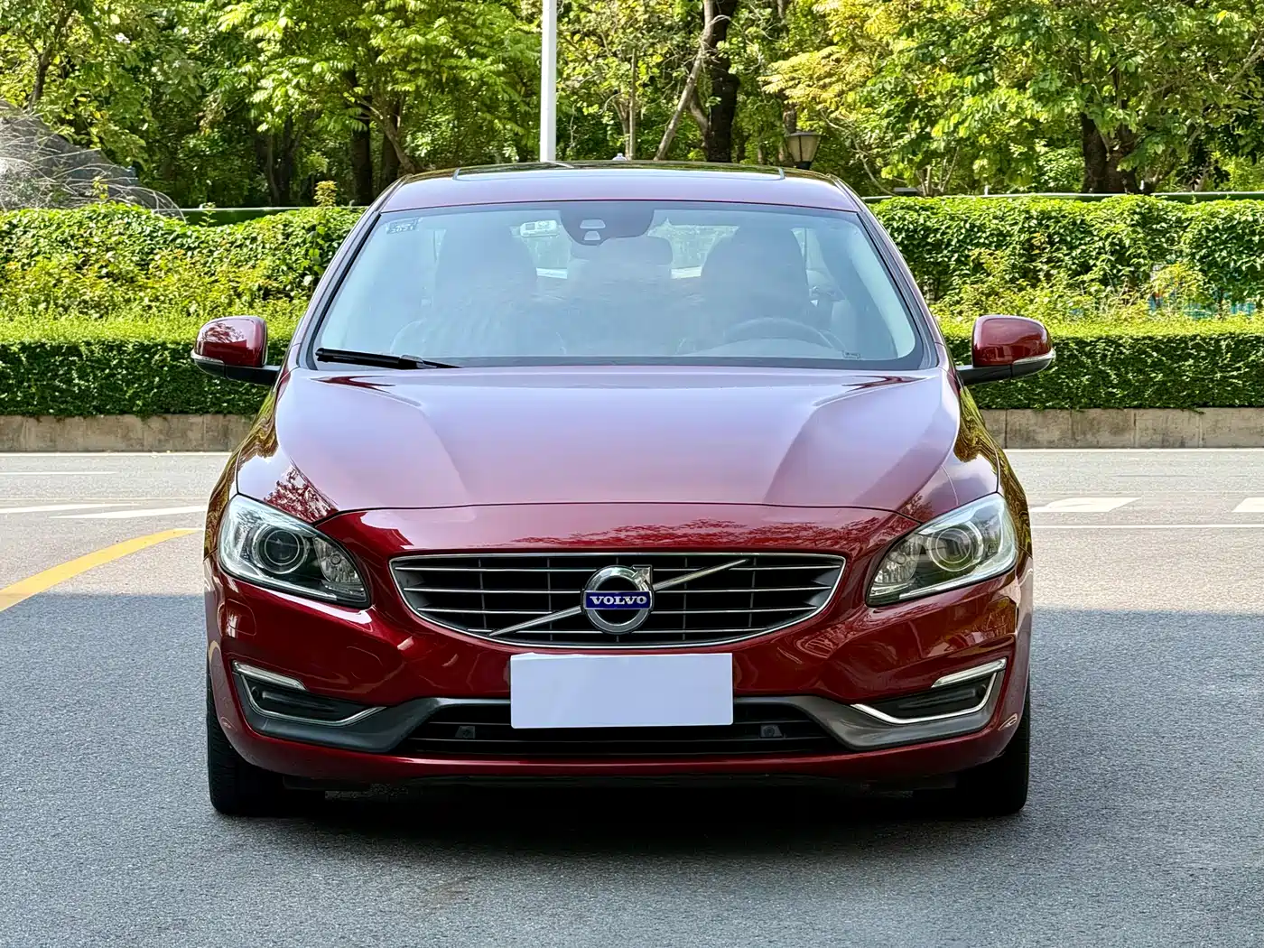 Фото 2 - Volvo S60
