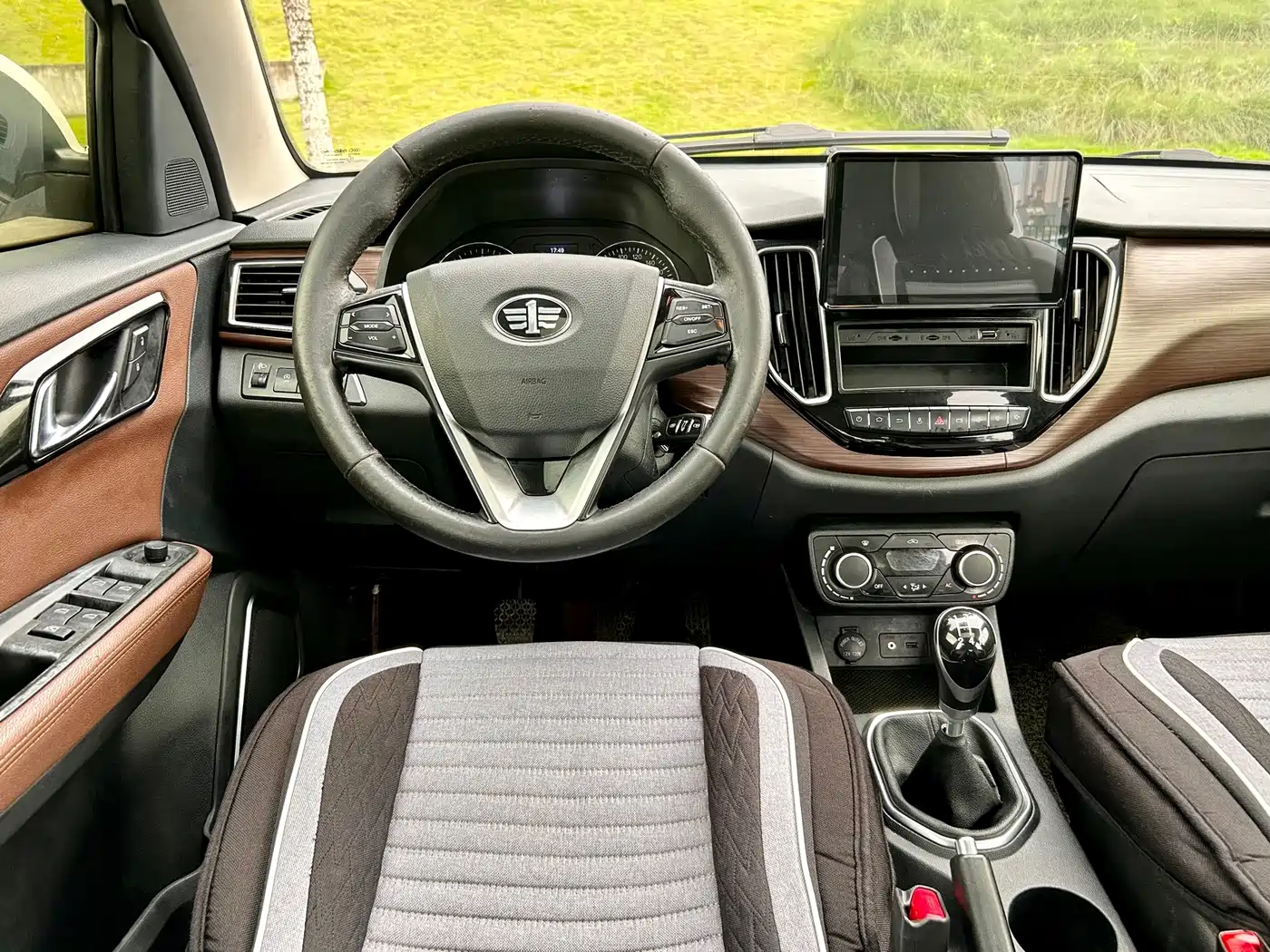 FAW Senya R7 2017 2016 1.6L Manual Intelligent