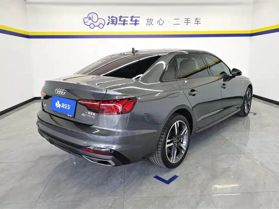Audi A4L 2023 40 TFSI Luxury Sport фото 3