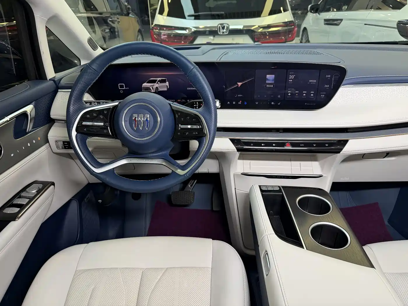 Buick GL8 New Energy 2024 Land Honor Luxury Edition 6-Seater фото 10