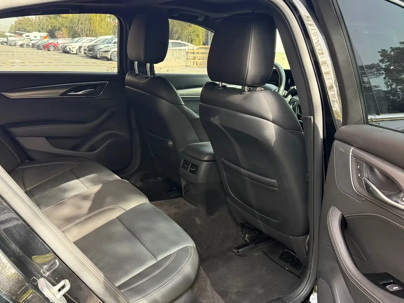 Cadillac CT5 2024 28T Luxury Model Pro фото 20
