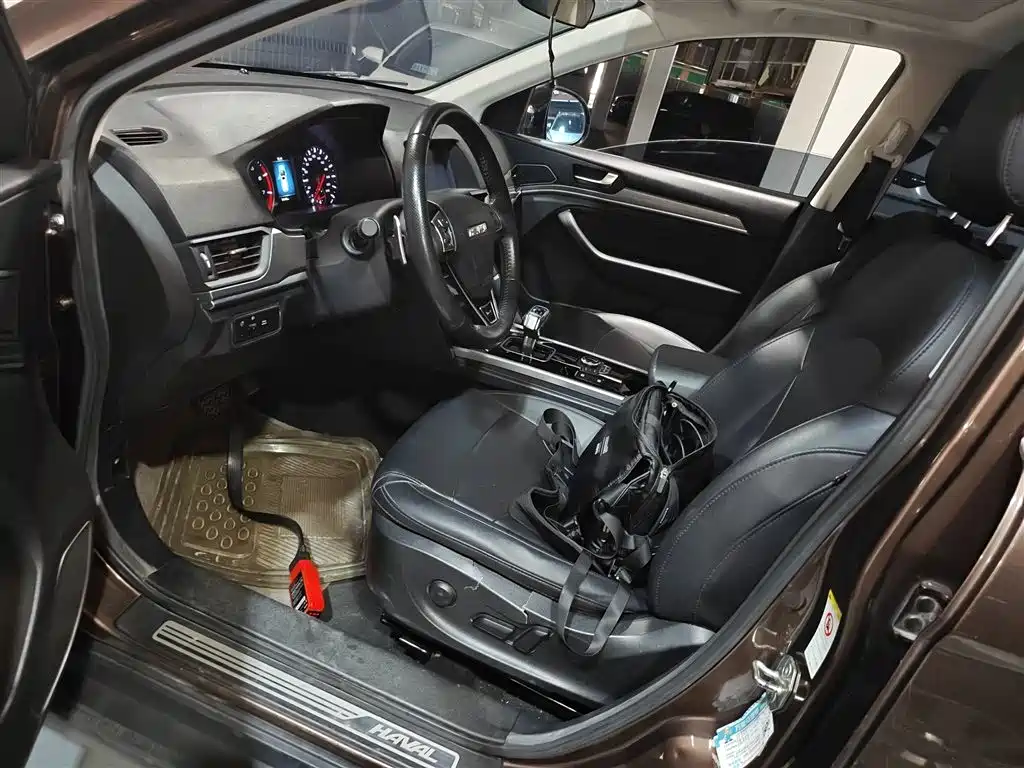 Haval H6 2018 Red Label Sport 1.5T Automatic 2WD Elite фото 15