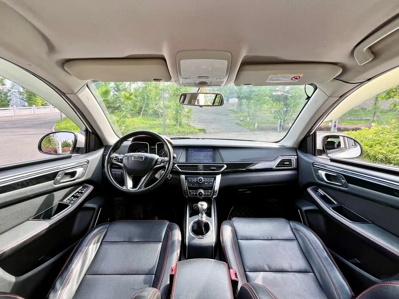 Zotye Damai X5 2015 2015 1.5T Manual Luxury (China IV)