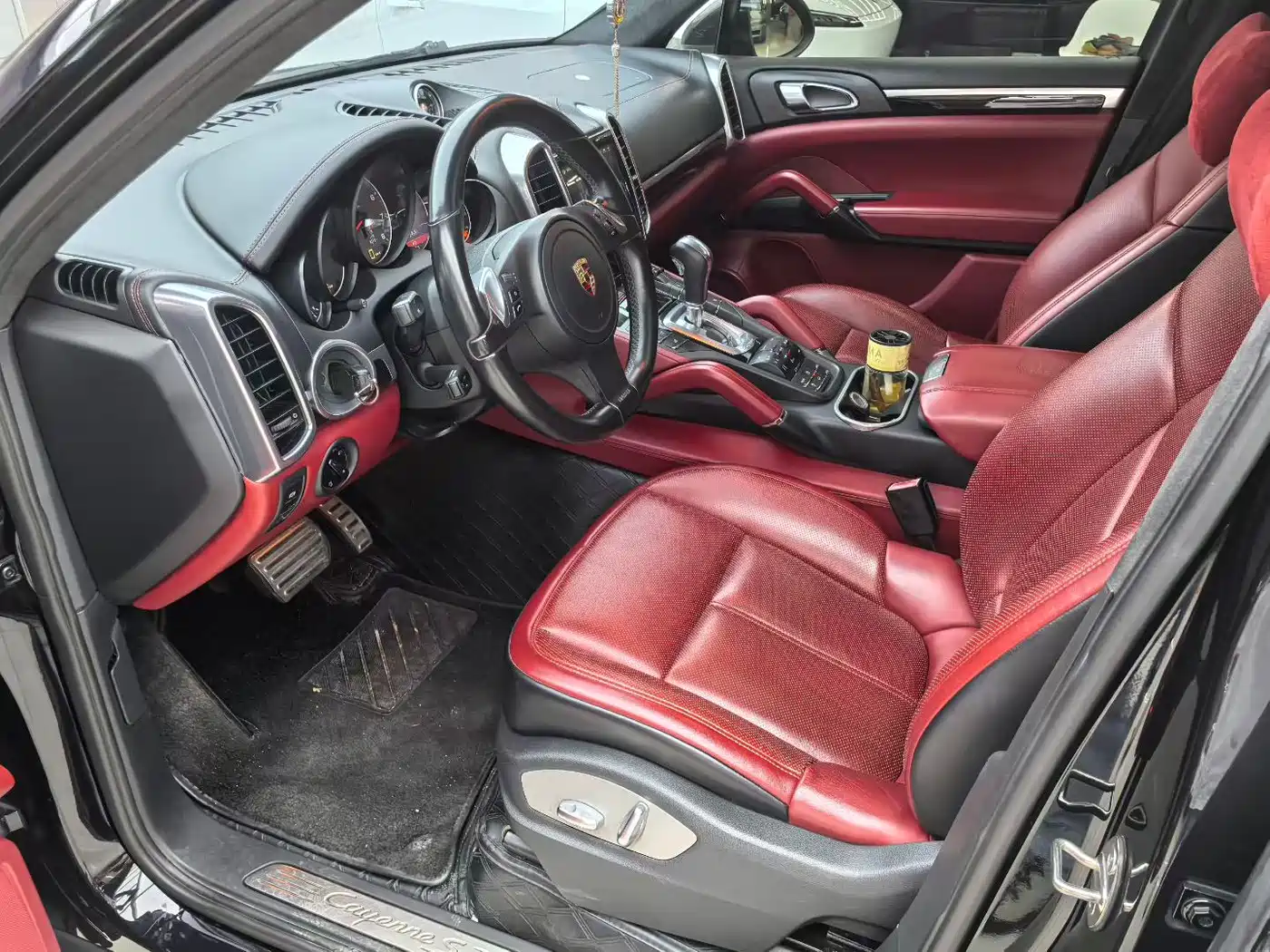 Фото 7 - Porsche Cayenne