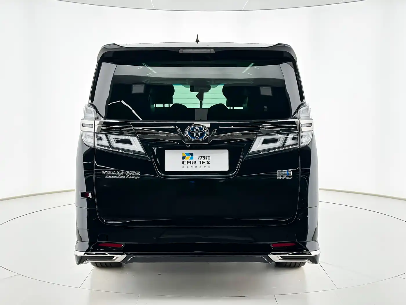 Toyota Vellfire 2020 Twin Engine 2.5L HV Premium Edition фото 3