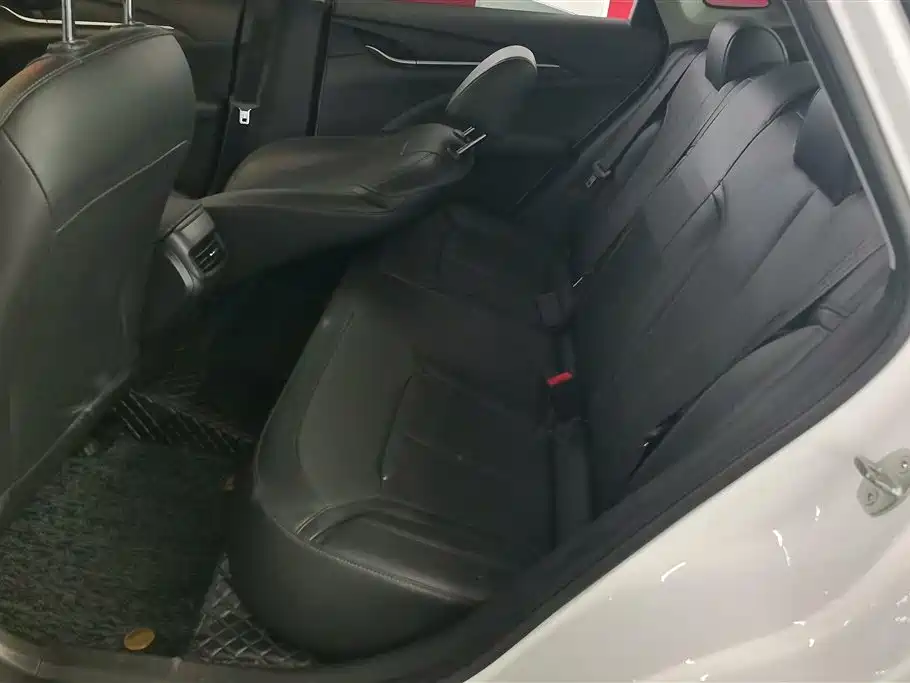 Buick Excelle 2021 Exemplar 1.5L Auto Elite фото 11