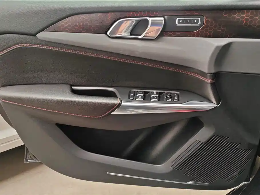 Lynk & Co 03 2019 2.0TD Auto Power Pro Version фото 7
