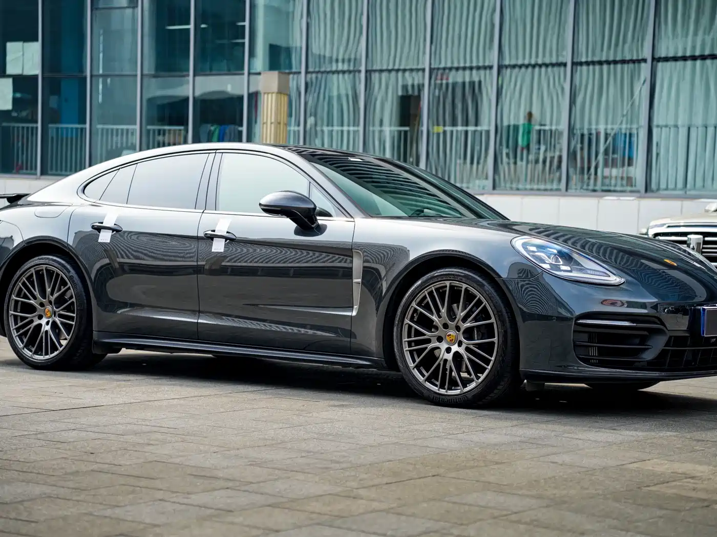 Porsche Panamera 2023 Panamera 2.9T Platinum Edition фото 3