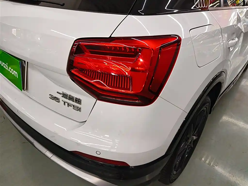 Audi Q2L 2018 35 TFSI Launch Exclusive Edition China V фото 8