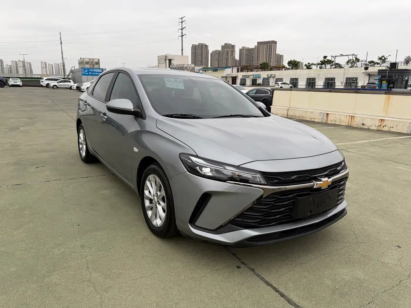 CHEVROLET CRUZE