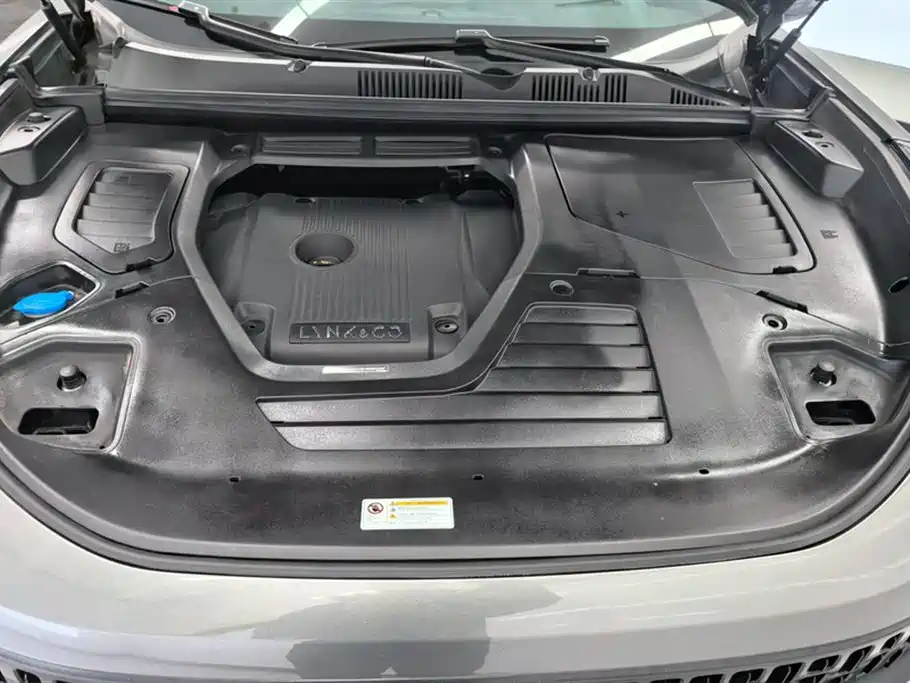 Lynk & Co 05 2022 2.0TD 4WD Power Halo фото 10
