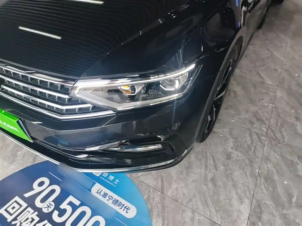 Volkswagen Magotan 2023 2 Million Units Anniversary Edition 330TSI DSG Leading Type фото 24