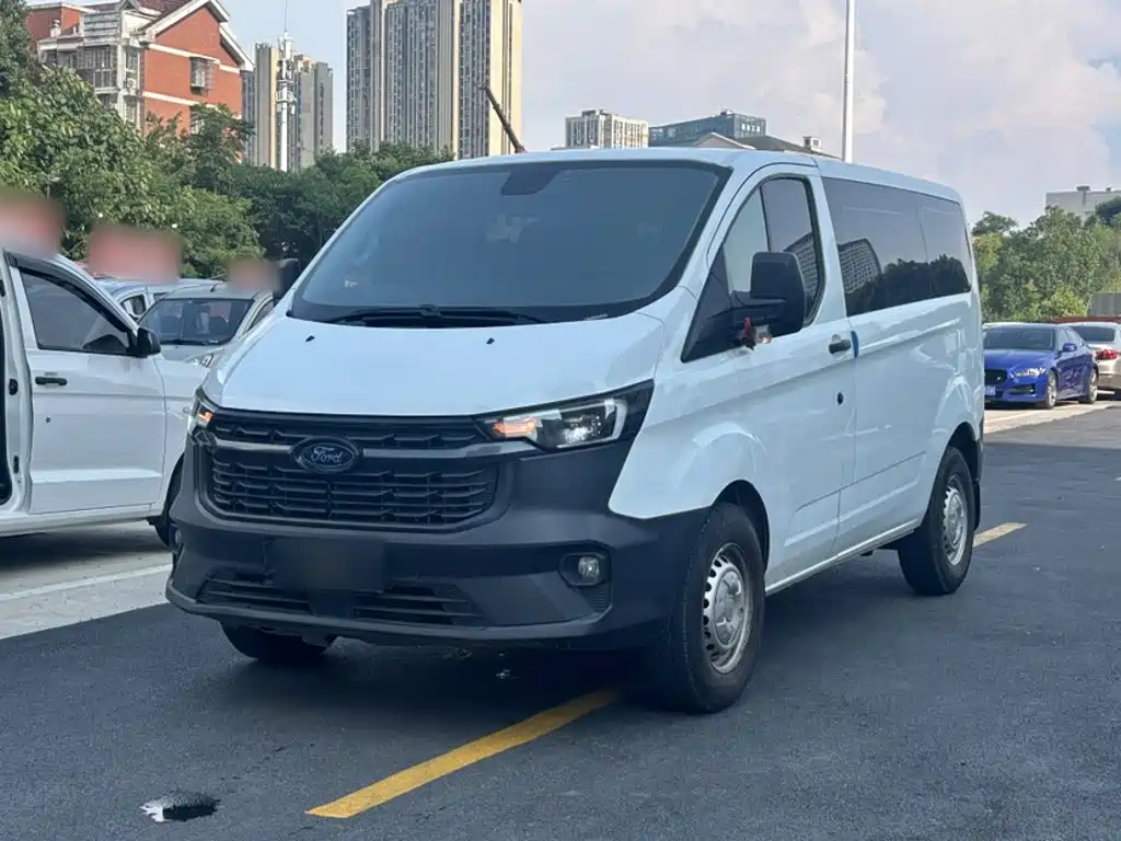 Ford Transit 2024 2023 Model 2.0T Diesel Automatic Multi-purpose Commercial Vehicle Short Wheelbase Low Roof 5/6 Seater