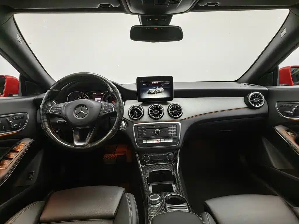 Mercedes-Benz CLA (Import) 2018 2017 Facelift CLA 200 Style