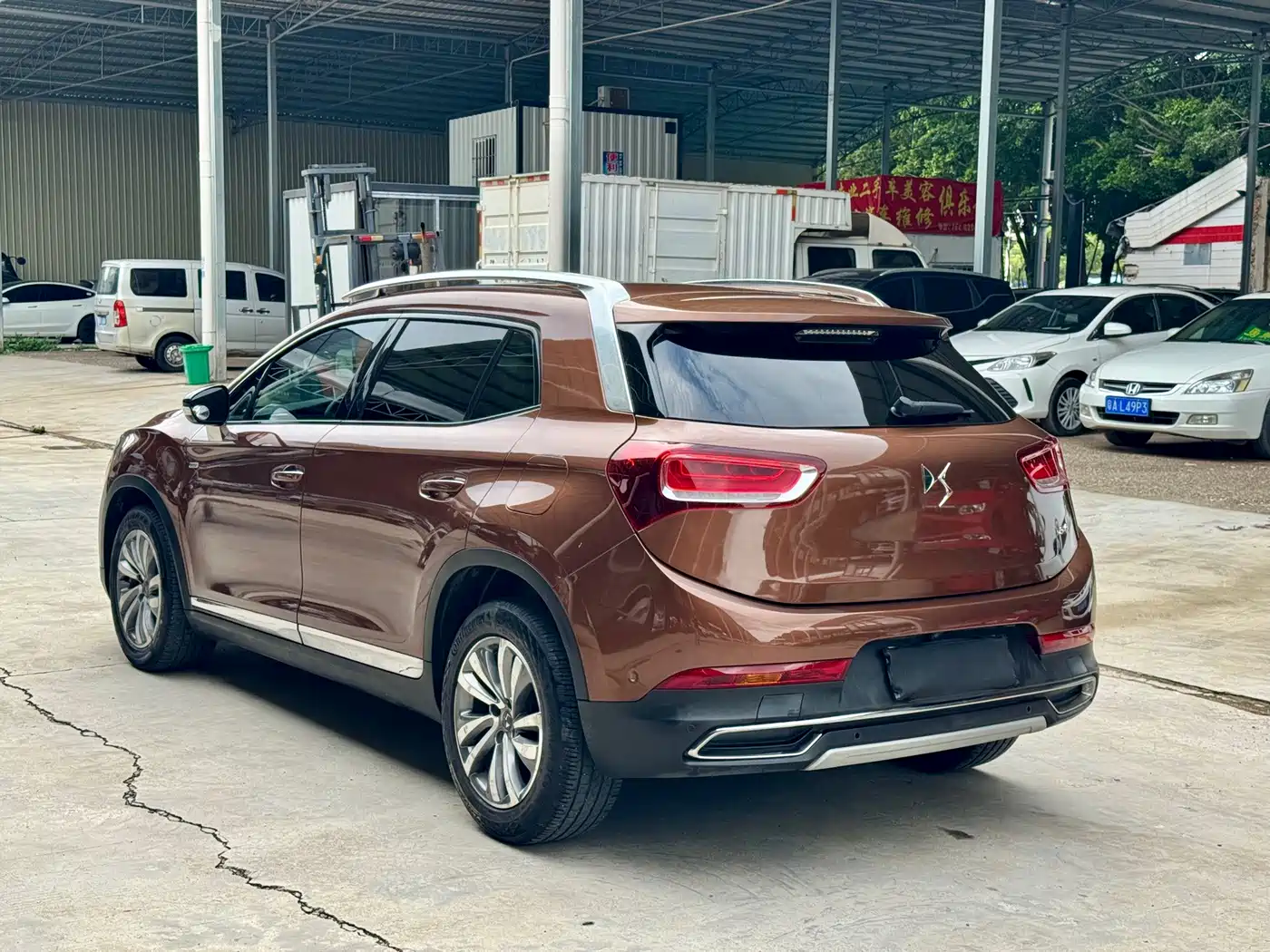DS 6 2015 2014 1.6T Luxury Edition THP160