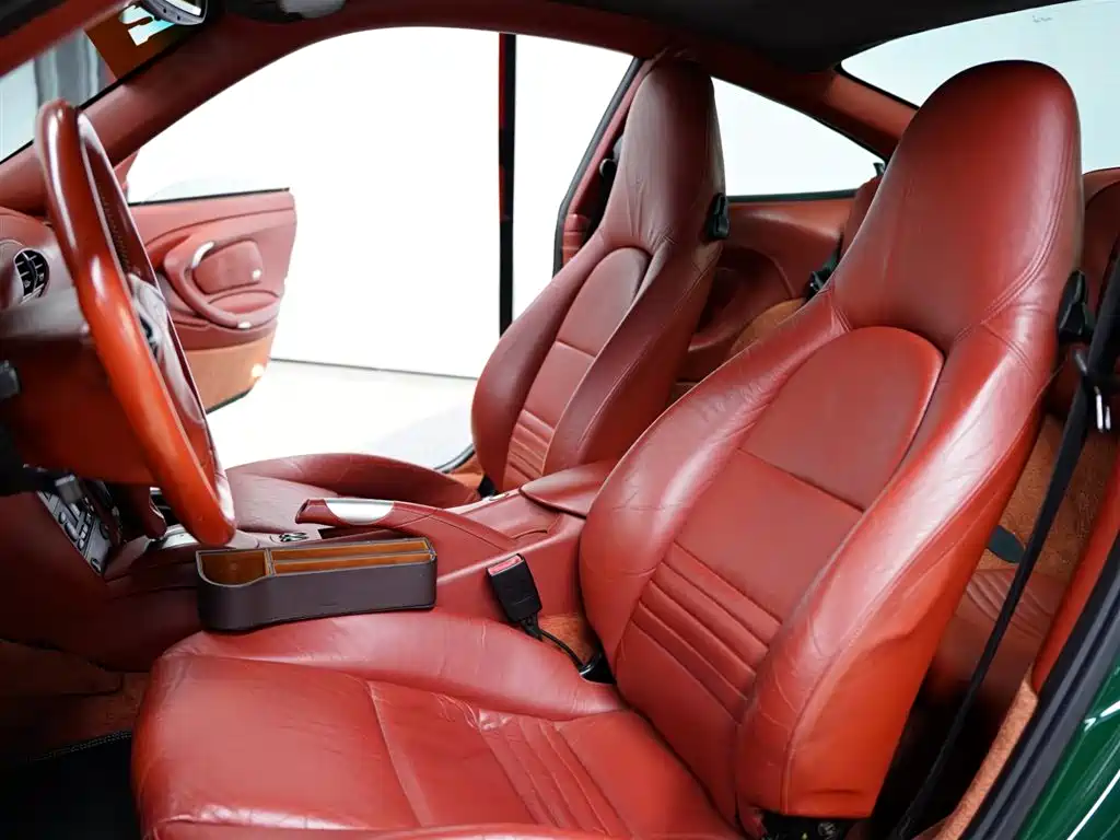 Porsche 911 2004 Carrera S Coupe 3.6L фото 25