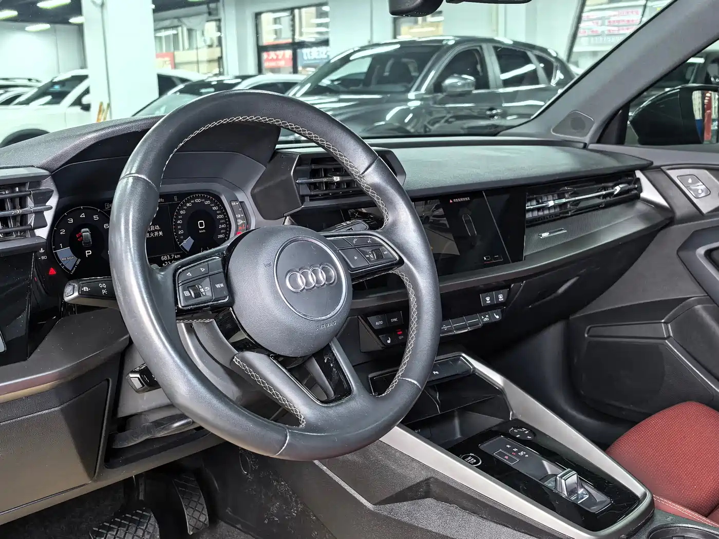 Audi A3 2023 Facelift Sportback 35 TFSI Fashion Sport фото 9