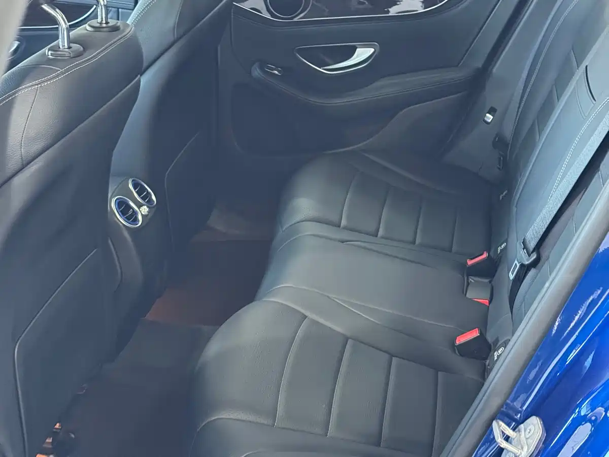 Mercedes-Benz GLC 2016 GLC 260 4MATIC Dynamic фото 12