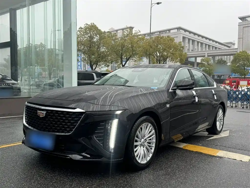 CADILLAC CT6
