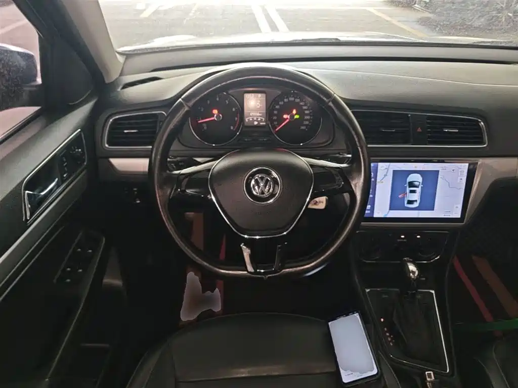 Volkswagen Lavida Tour 2015 230TSI DSG Comfort Edition фото 11