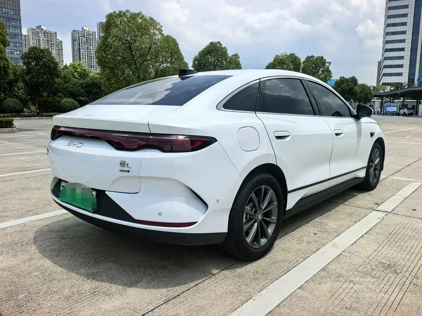 BYD Qin L 2025 2025 EV 470KM Leading Edition