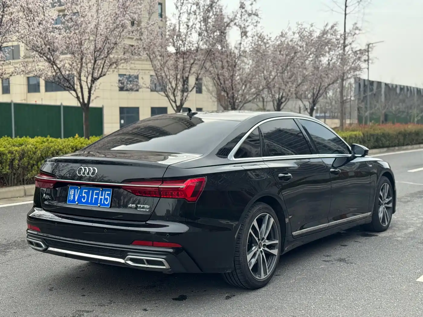 Audi A6L 2022 40 TFSI Luxury Dynamic фото 15