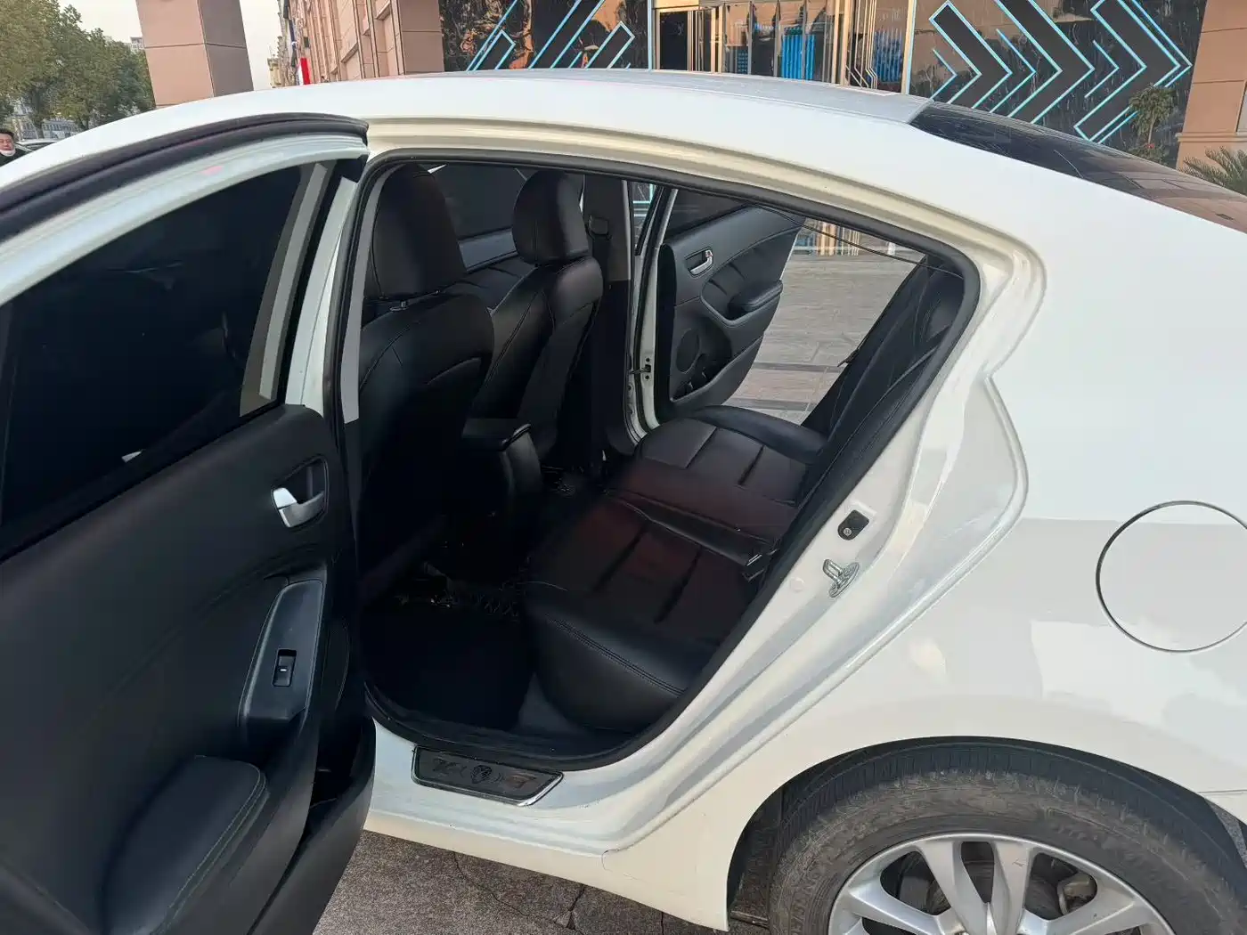 KIA K3