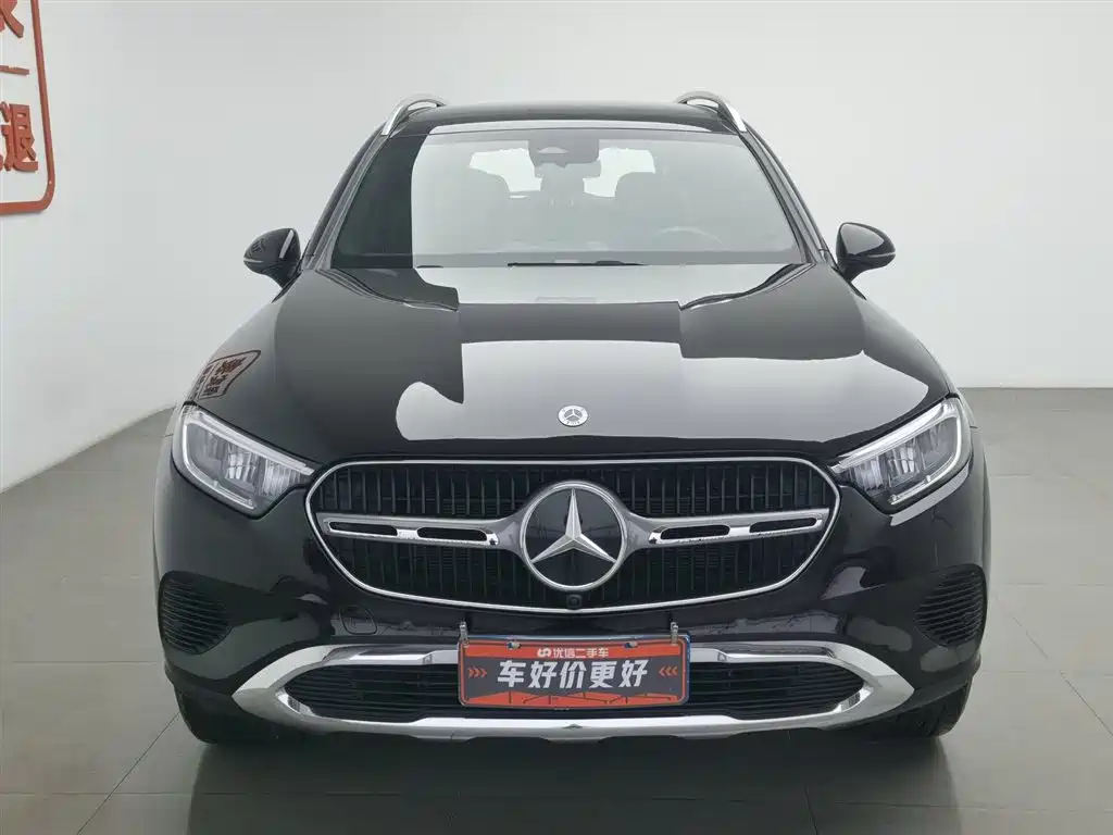 Mercedes-Benz GLC 2023 GLC 260 L 4MATIC Sport 5-seater фото 3