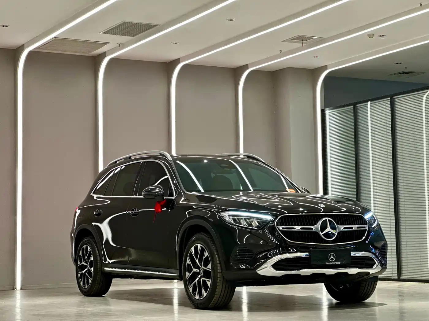 Mercedes-Benz GLC 2025 Facelift GLC 260 L 4MATIC Dynamic фото 3