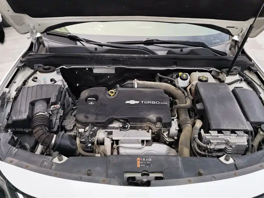 Chevrolet Malibu 2018 530T Automatic Luxury Edition фото 10