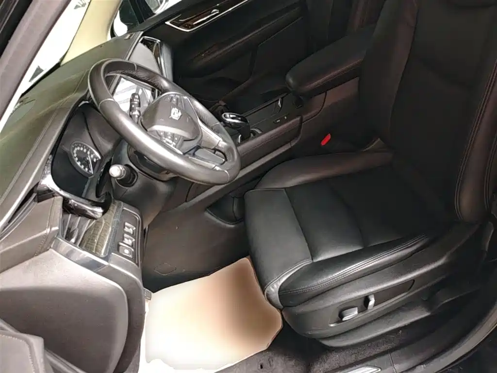 Cadillac XT5 2018 25T Luxury фото 15