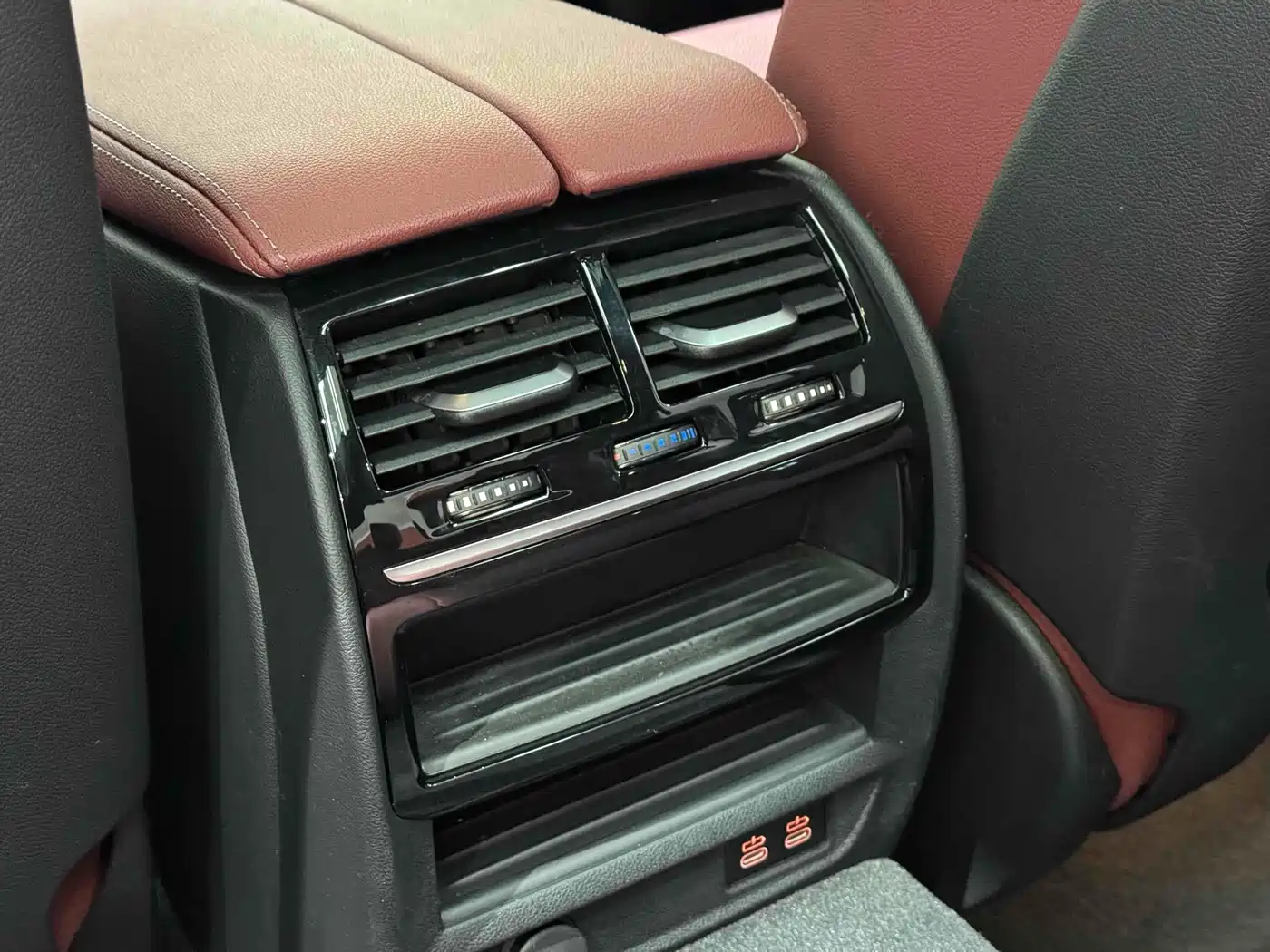 BMW 5 Series 2023 530Li Leading M Sport Package фото 19