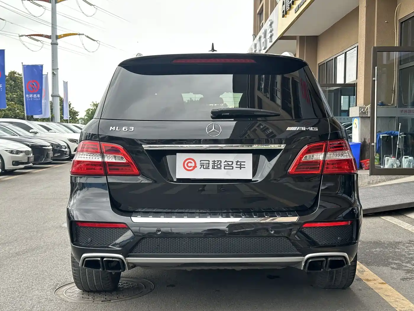 Mercedes-Benz M-Class AMG 2014 AMG ML 63 фото 8