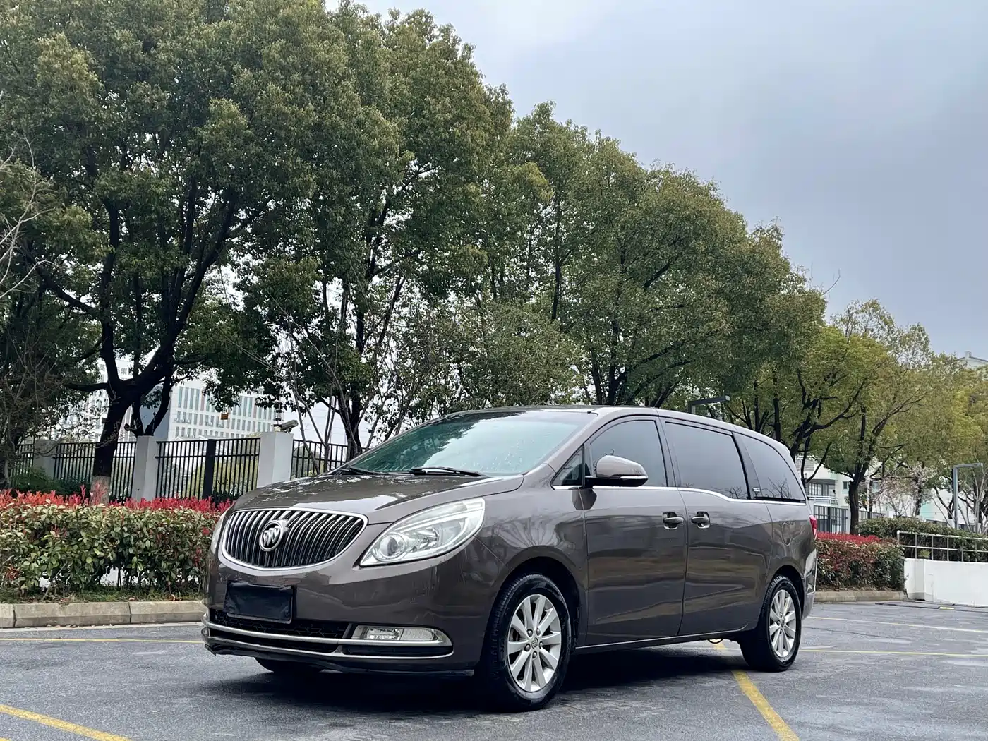 Buick GL8 2014 2.4L CT Luxury Business Comfort