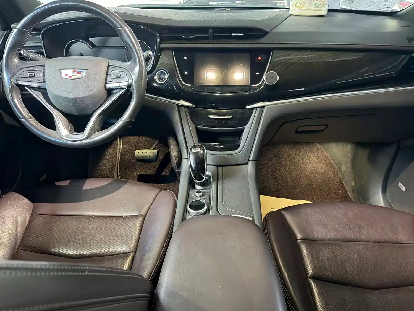 Cadillac XT6 2020 28T 6-Seater 4WD Luxury Model фото 4