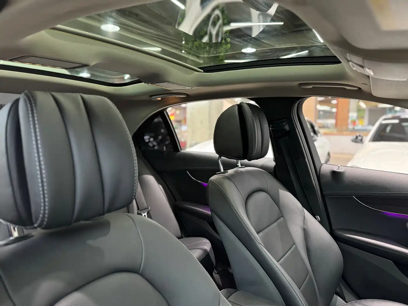 Mercedes-Benz C-Class 2021 C 260 L Sport Starry Exclusive Edition фото 38